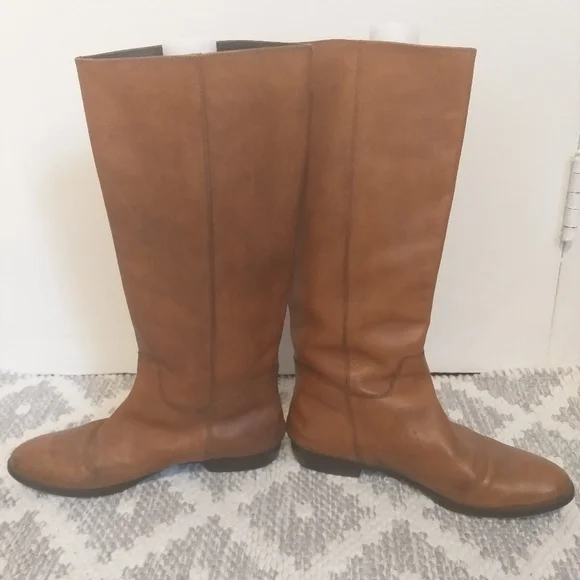 Tan Riding Boots - Picture 2 of 6